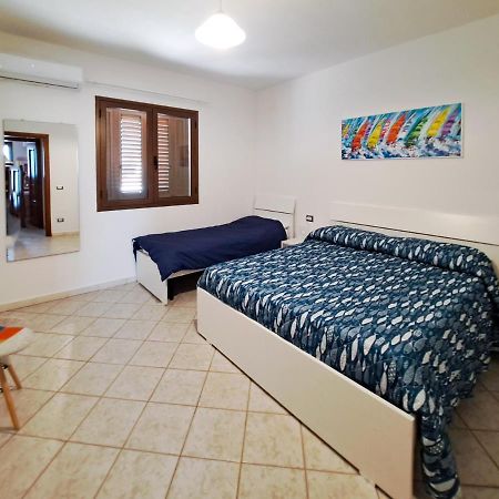 Appartamento Trilocale Vicino Al Centro Di San Teodoro San Teodoro  Exterior photo